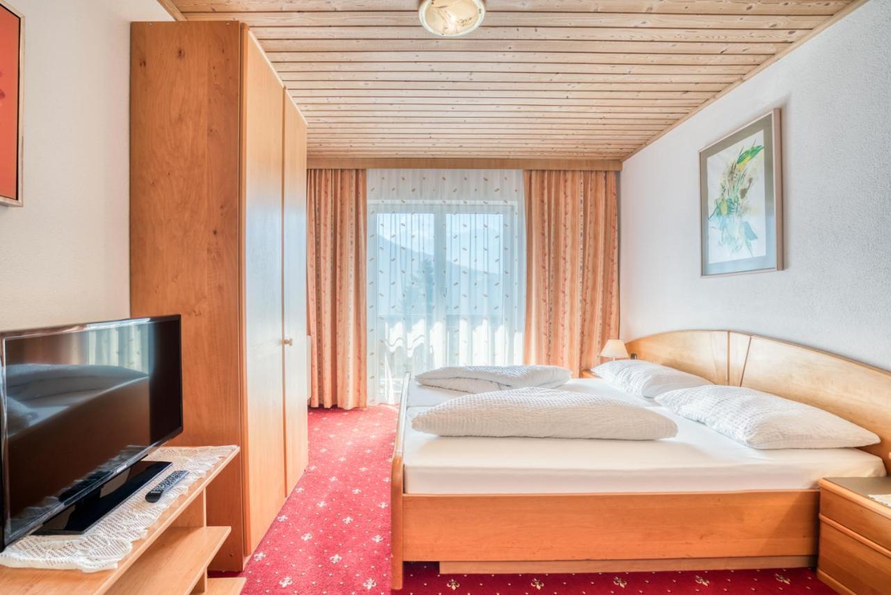 Pension Weirather Imst Buitenkant foto